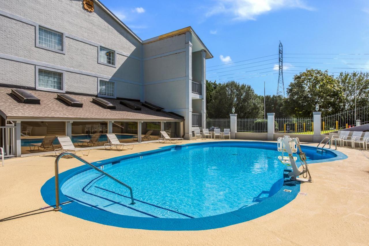 Red Lion Inn & Suites Nashville Airport Buitenkant foto