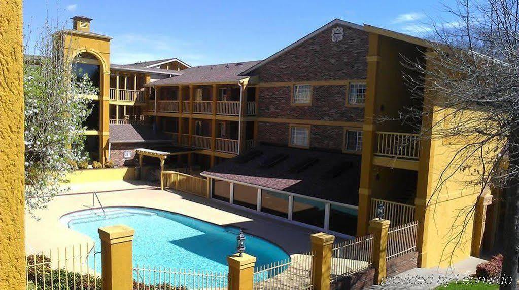 Red Lion Inn & Suites Nashville Airport Buitenkant foto